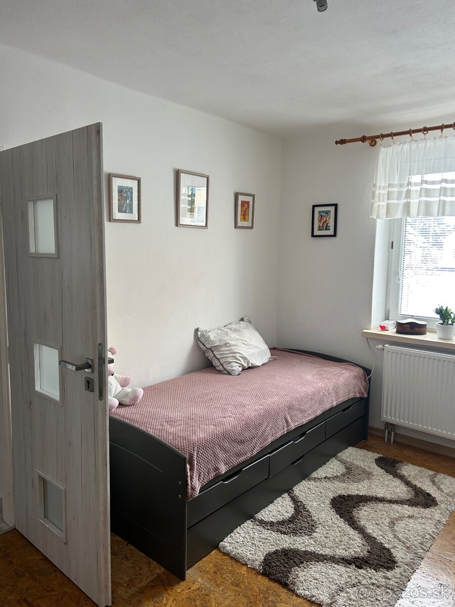 Prenájom 3- izbový byt Tovarníky - 13