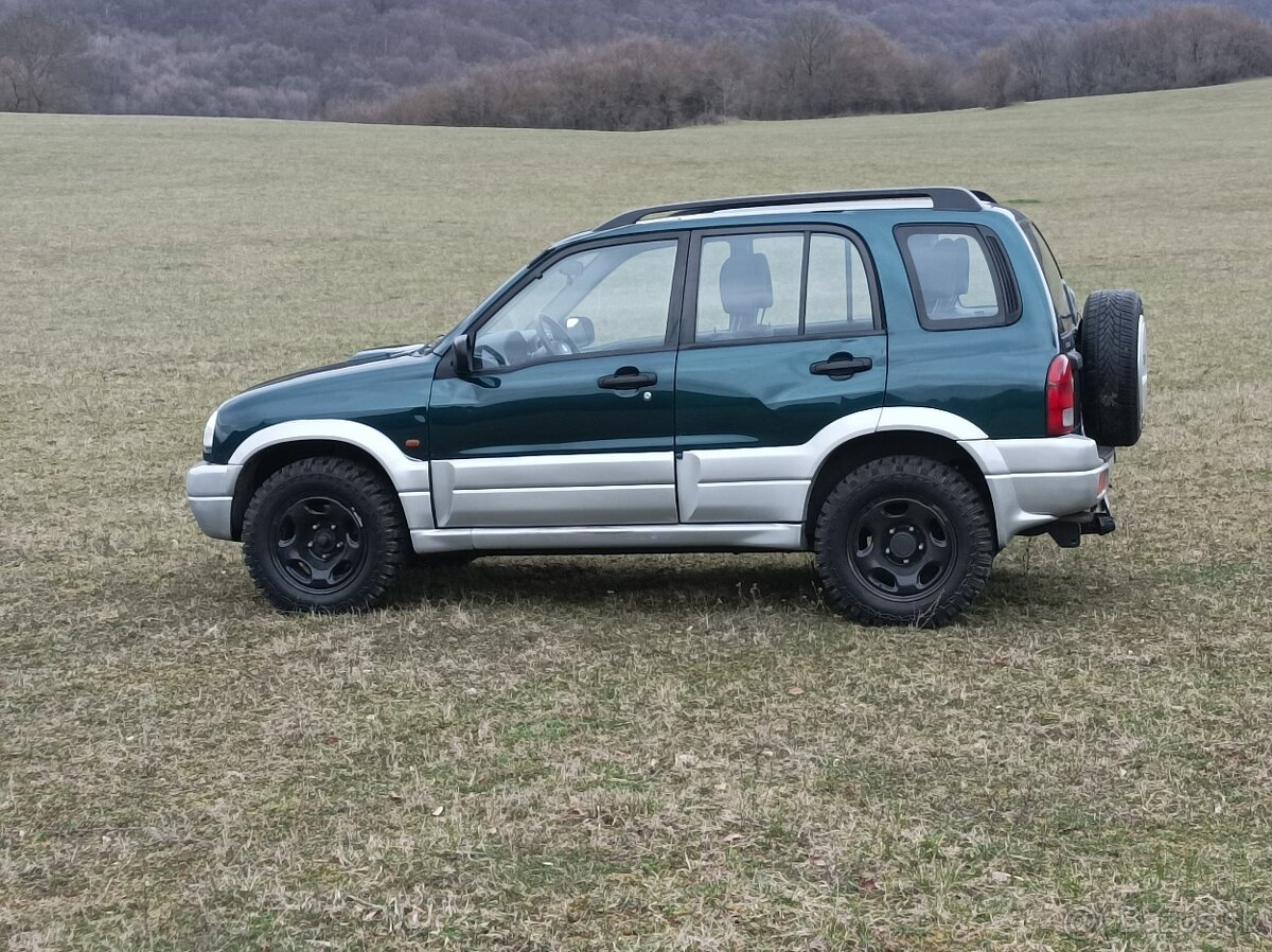 Suzuki Grand Vitara 2.0 td 4x4 - 13