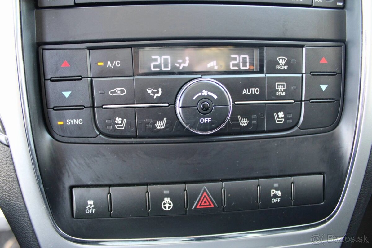 Jeep GRAND Cherokee SRT 6.4. V8 - 13