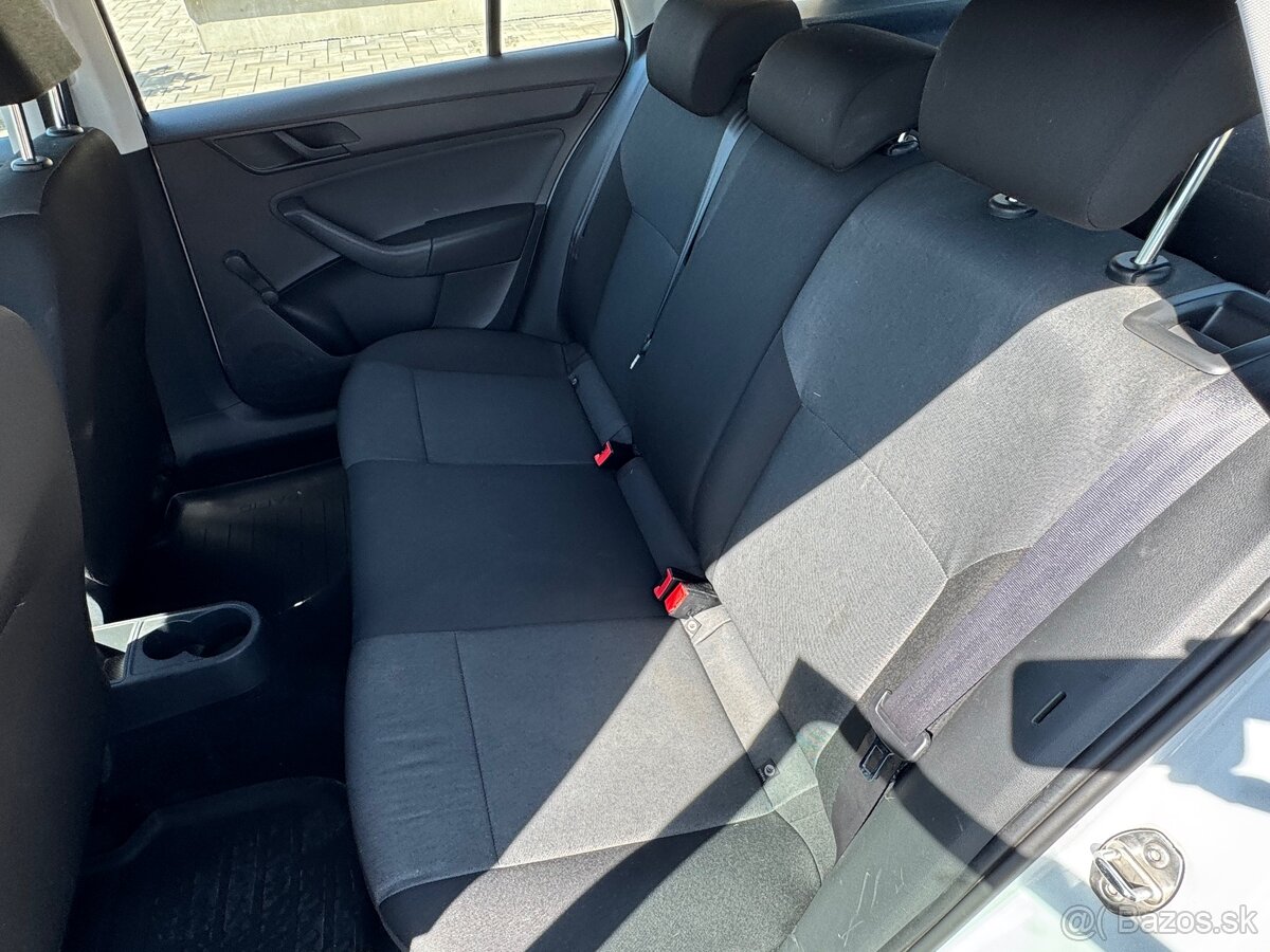 Škoda Rapid 1.6 TDI 90k Active - 13