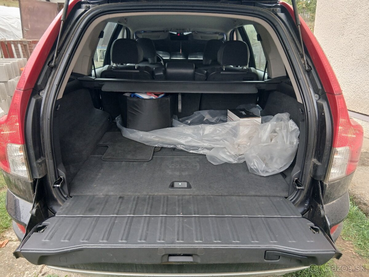Volvo XC90 - 13