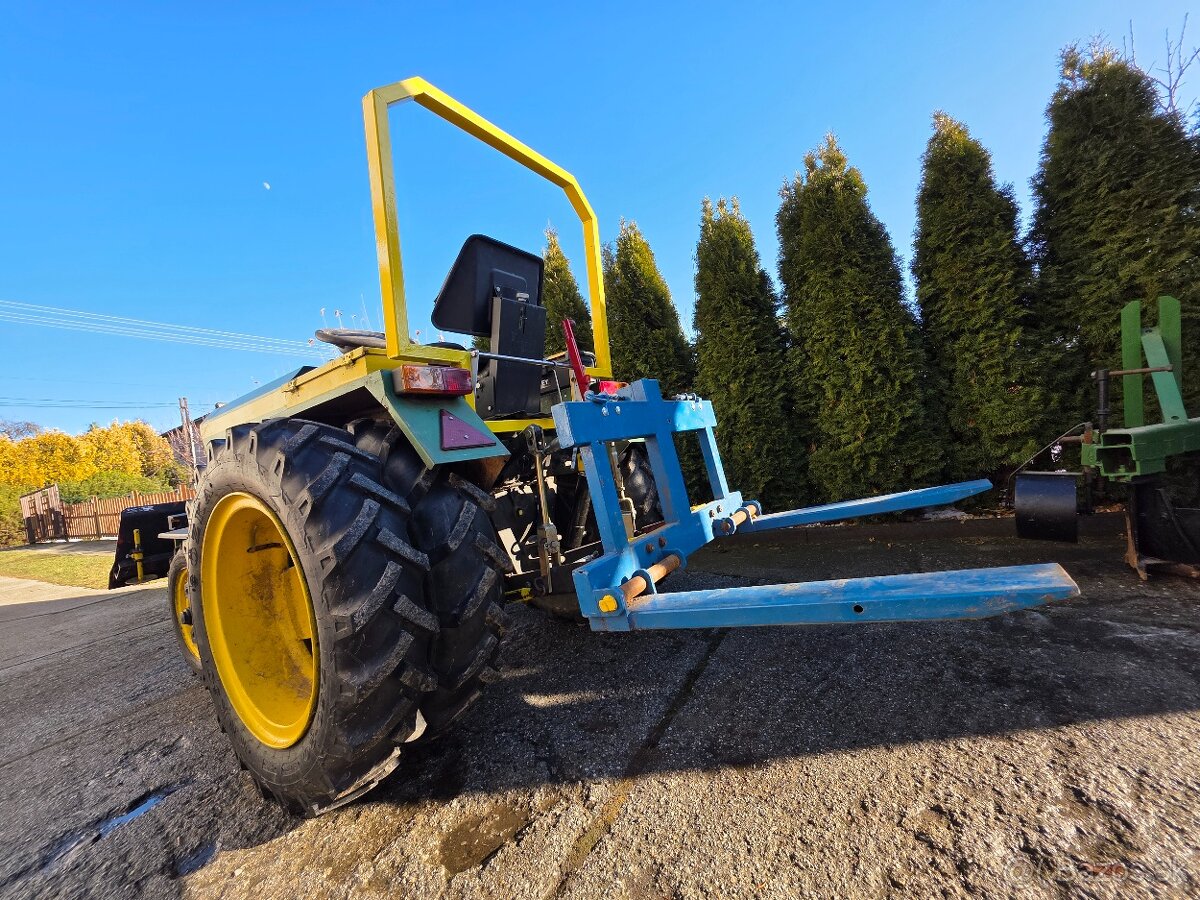 Malotraktor+príslušenstvo - 13