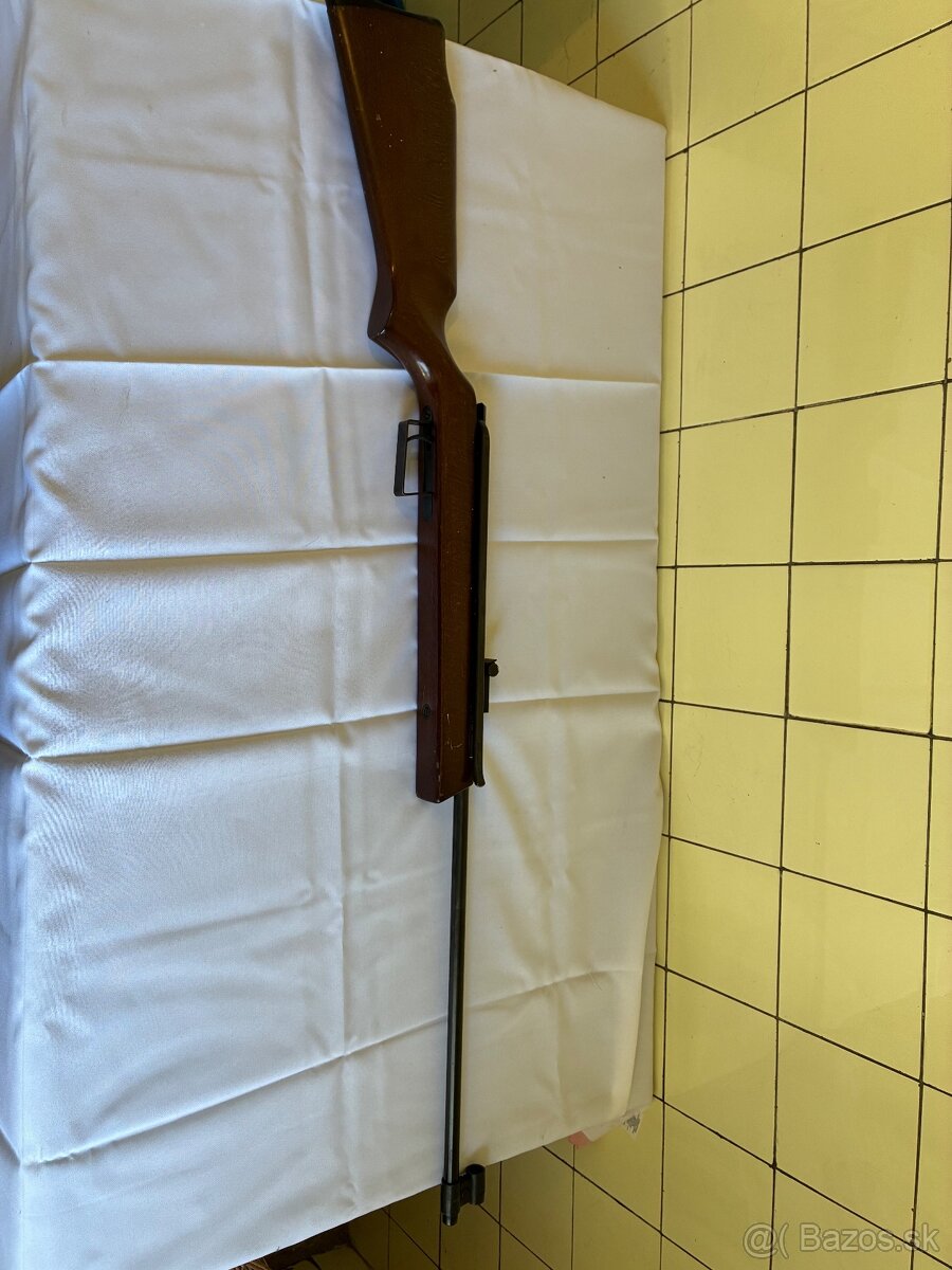 VZDUCHOVKA SIG, HAMMERLI MODEL 401 - 13