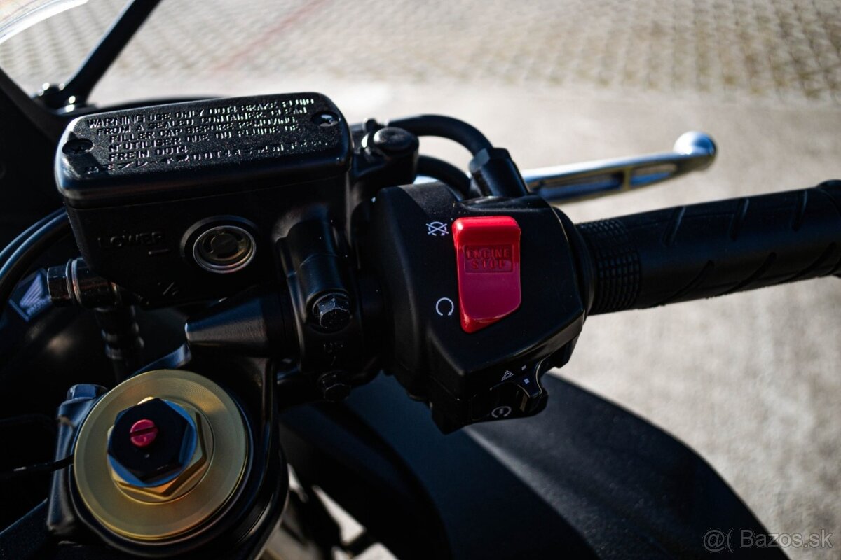 Honda CBR 600 F - 13