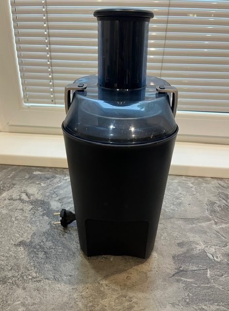 Odšťavovač Bosch MES3500 - 13
