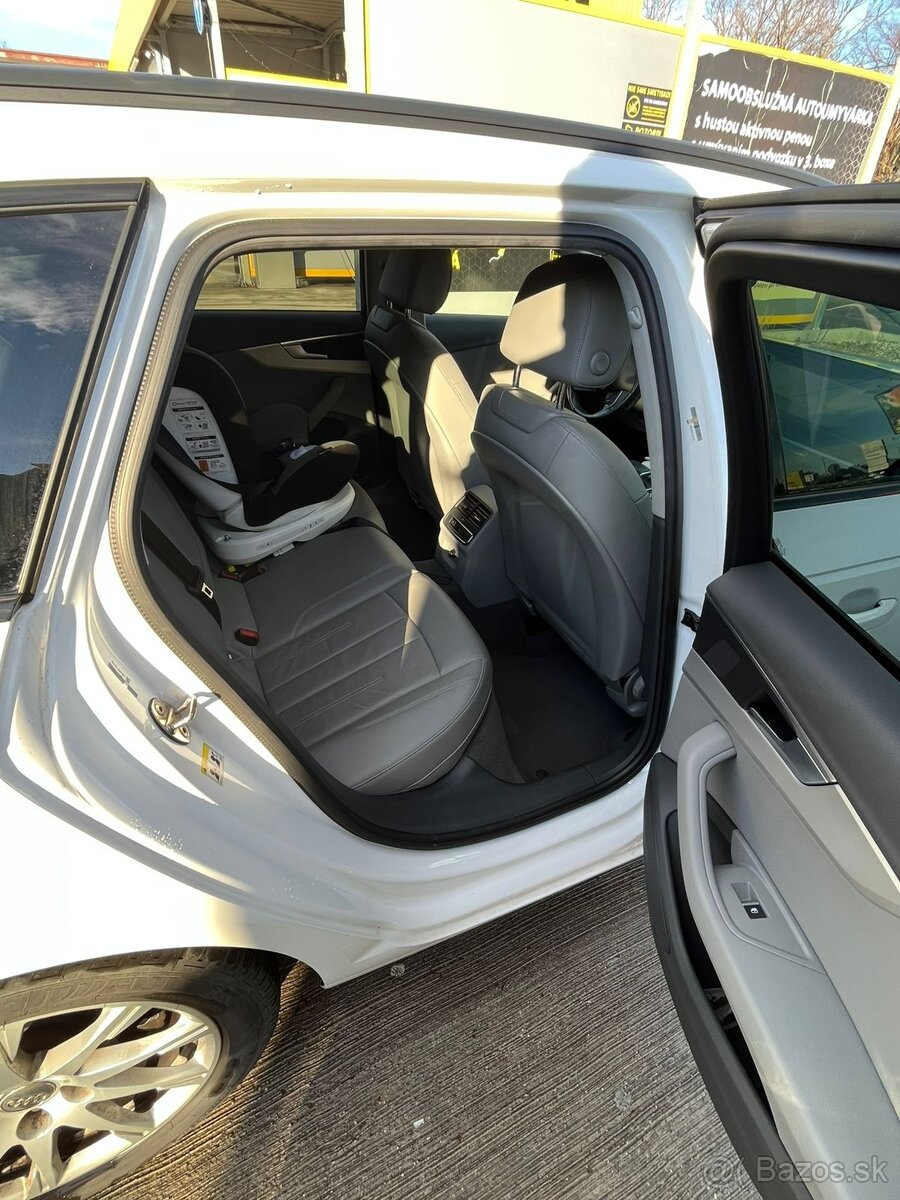 Audi A4 Avant 40 2.0 TDI quattro S tronic - 13
