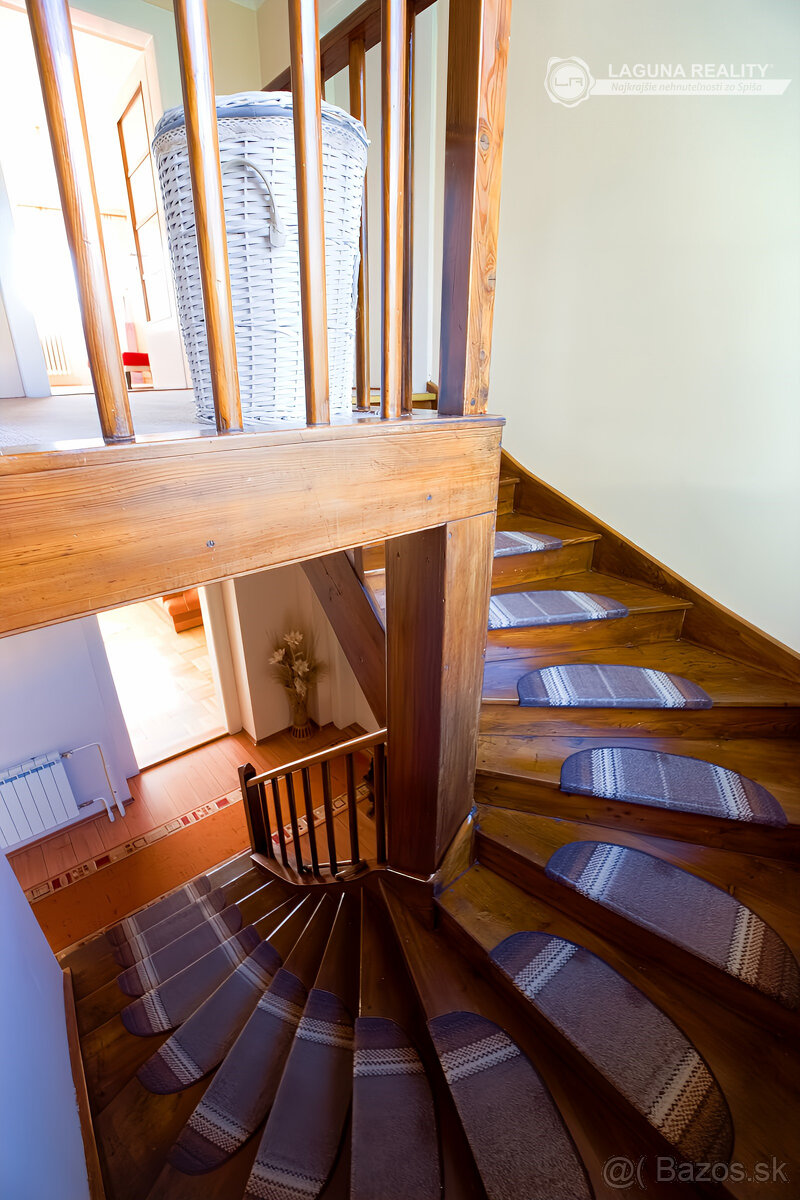 Atraktívny meštiansky dom s veľkou záhradou v Levoči - 13