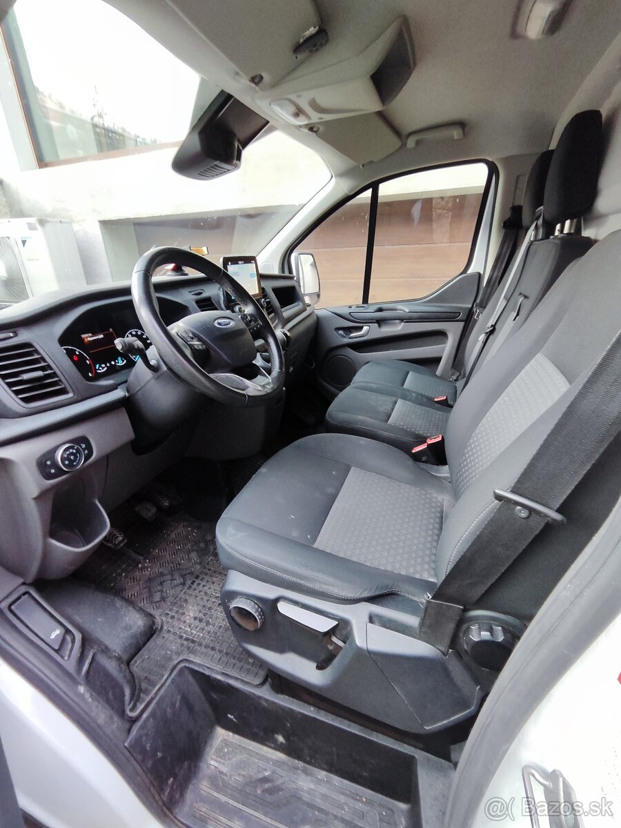 Ford Transit Custom - 13