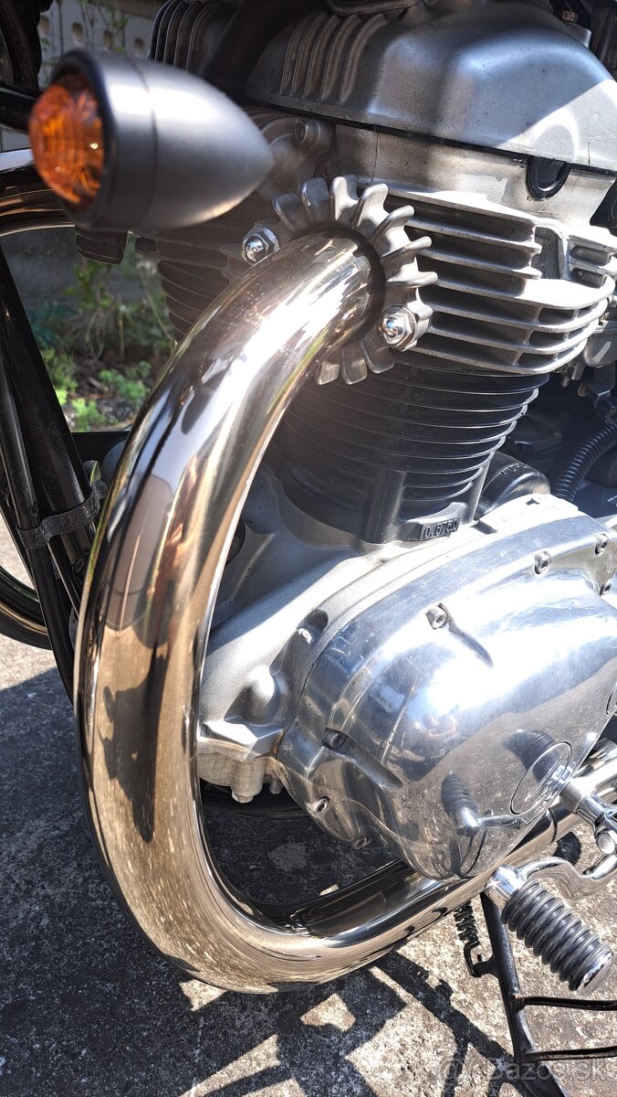 Kawasaki W 650 - 13