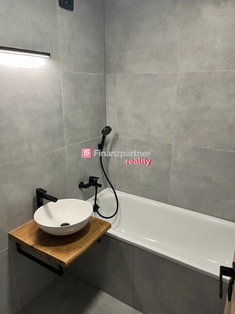 Znížená Cena (F141-113-REMa) 3-izbový byt mesto Dunajská St - 13