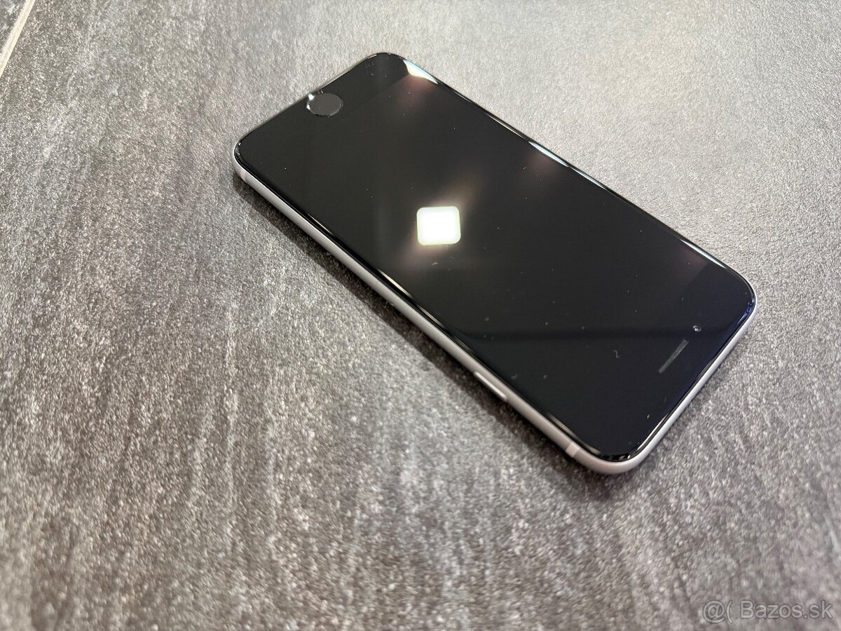 Apple iPhone SE (2020) 128 GB White - 13