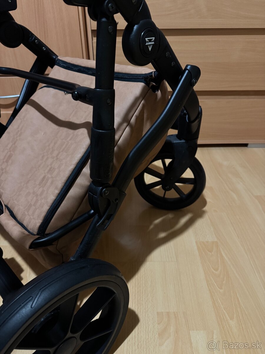 JUNAMA Space kočík 3v1 - vanička + autosedačka - 13
