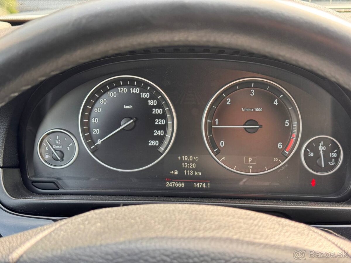 BMW Rad 5 Combi 525d xDrive A/T - 13