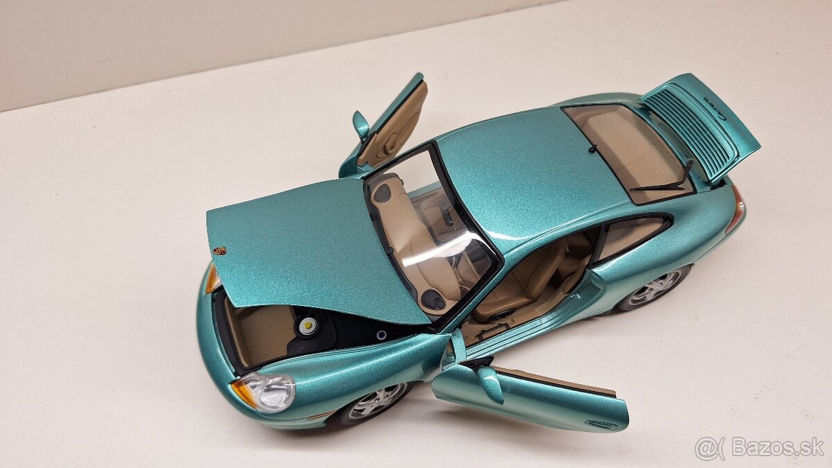 1:18 PORSCHE 911 996 UT - 13