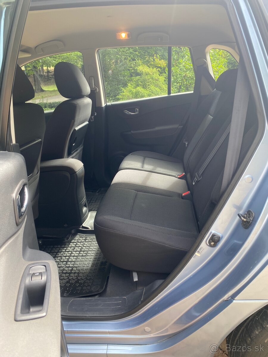 Renault Koleos 2.0 dCi 4x4 - 13