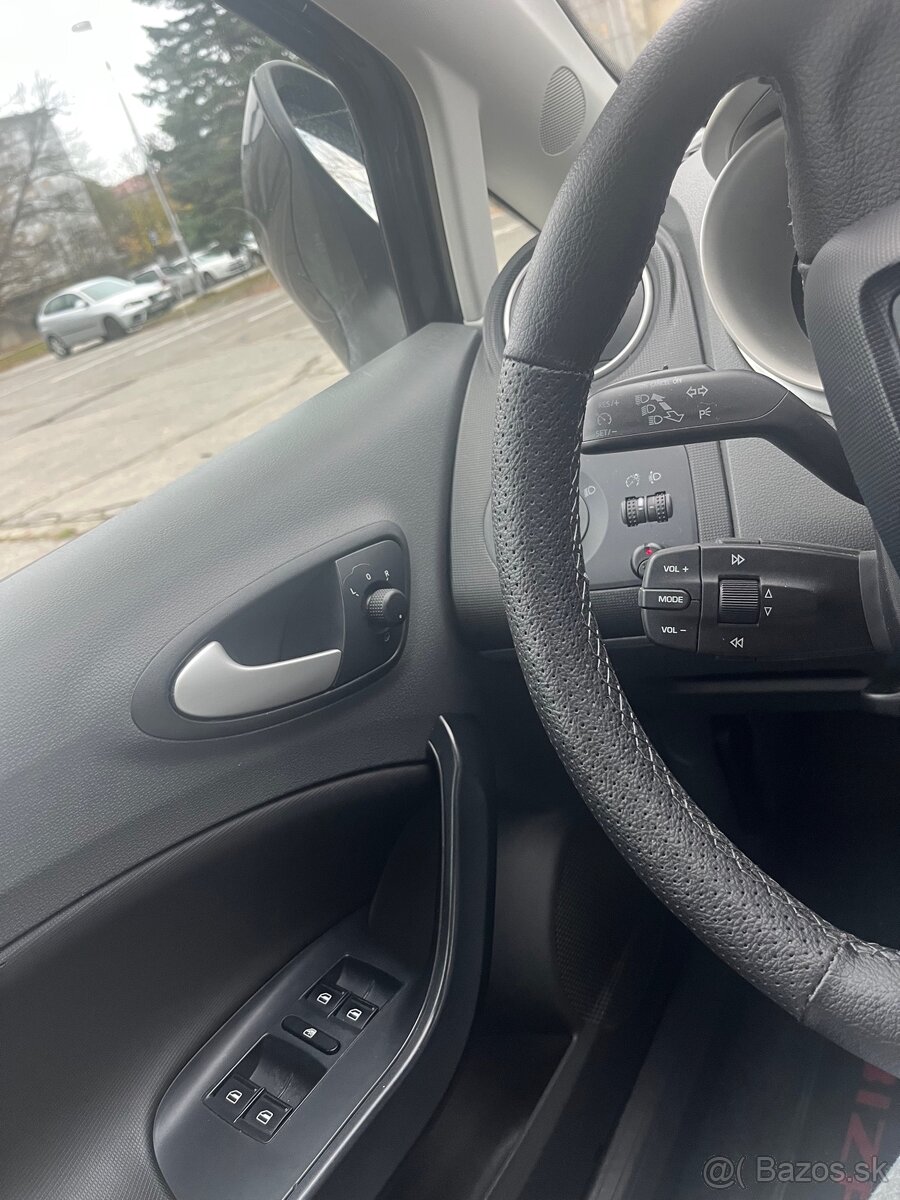 Seat ibiza st 0950390390 - 13