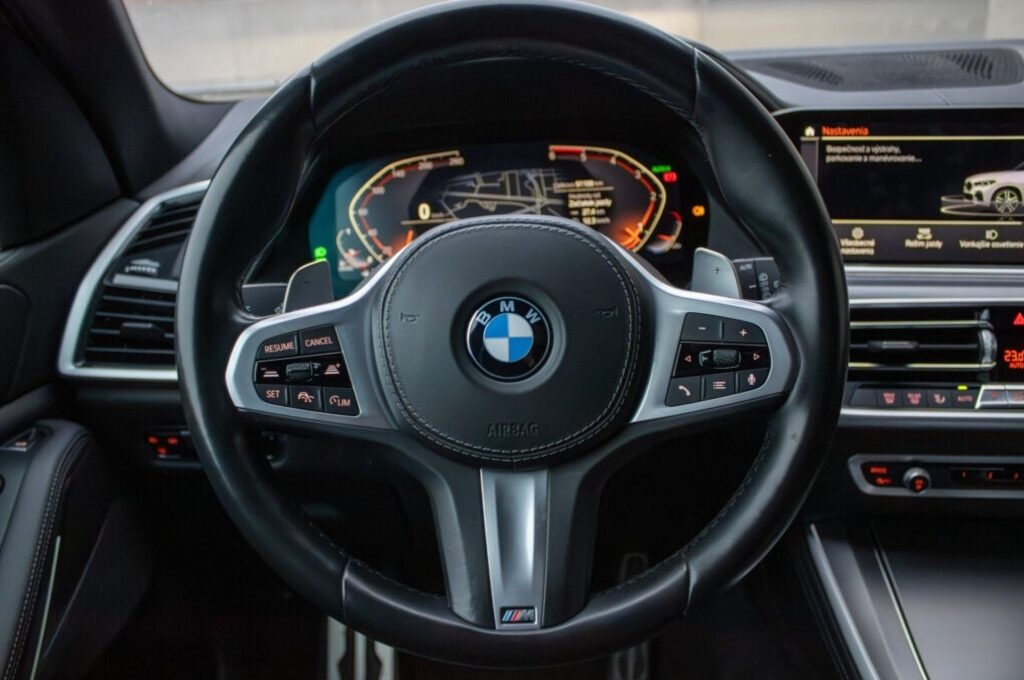 BMW X5 xDrive30d mHEV - 13