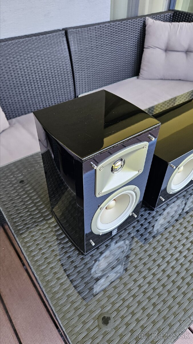 YAMAHA (NS-333 + NS-C444)
- 13