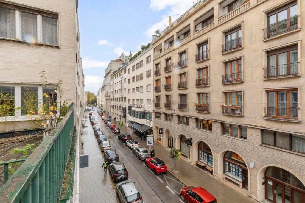 BABONY TRE I Na predaj 4i byt v Starom meste Bratislavy - 13