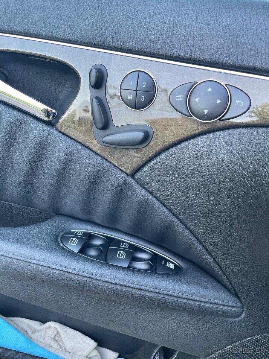 Mercedes Benz E320 CDI 4 MATIC - 13