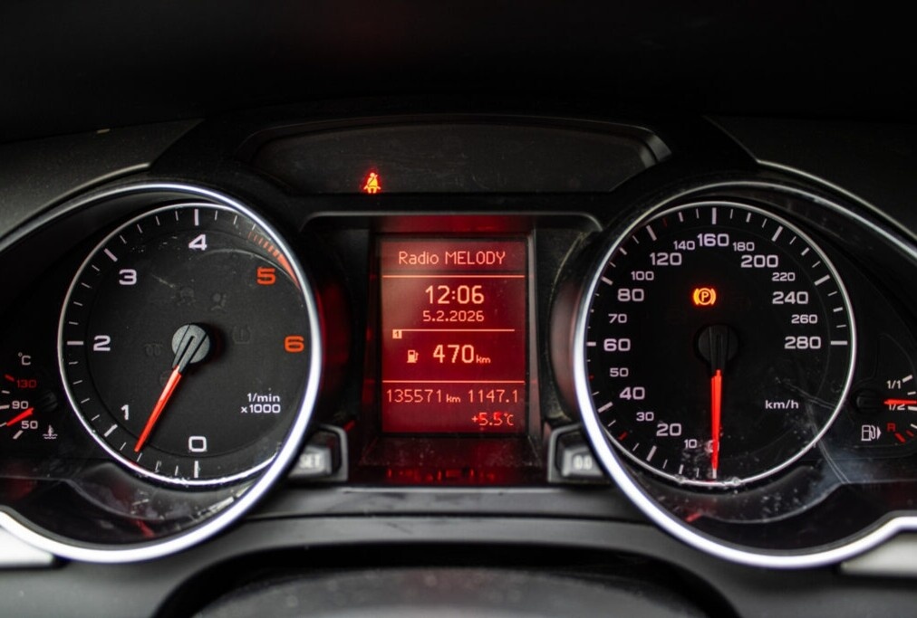 Audi A5 3.0 TDI DPF quattro S-Line 1.MAJITEĽ - 13