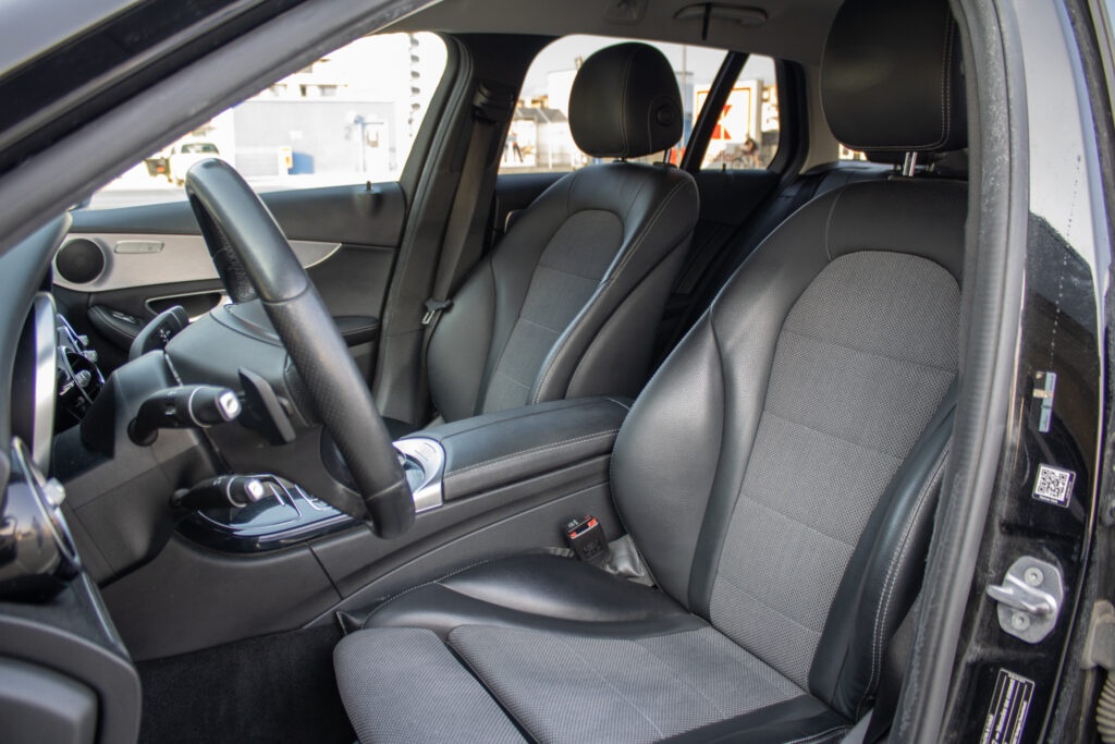 Predam Mercedes C200d, 2143ccm, 9-rychlostny automat - 13