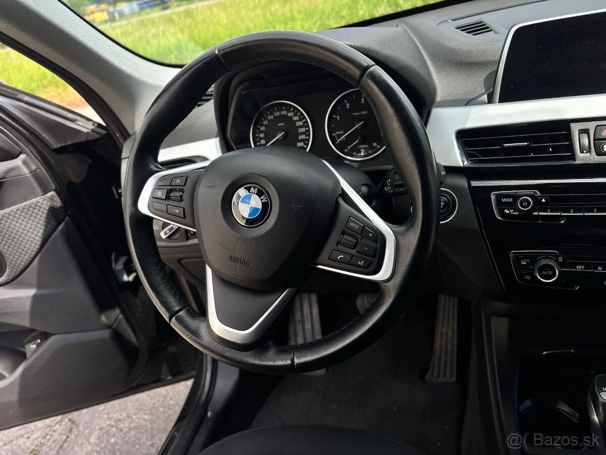 BMW x1 sDrive18d - 13