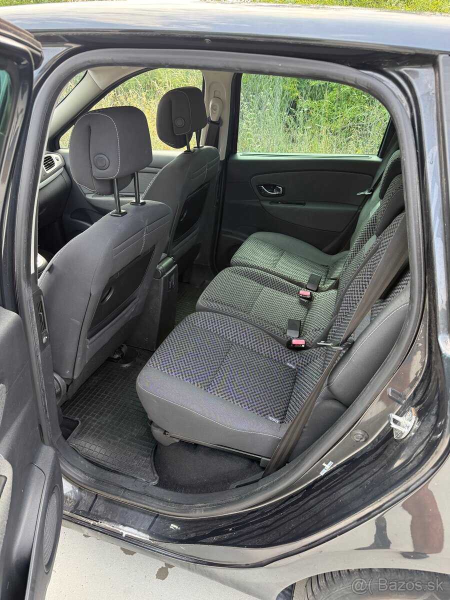 Renault Megane Scenic 1,5dci - 13