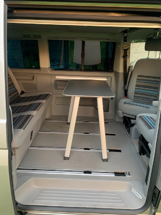 Originál Volkswagen T5.1 California Beach 2.0TDi 4Motion DSG - 13