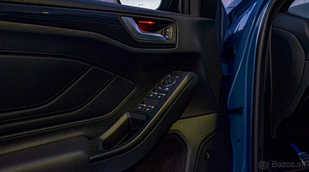 Ford Focus ST 2.3 - 13