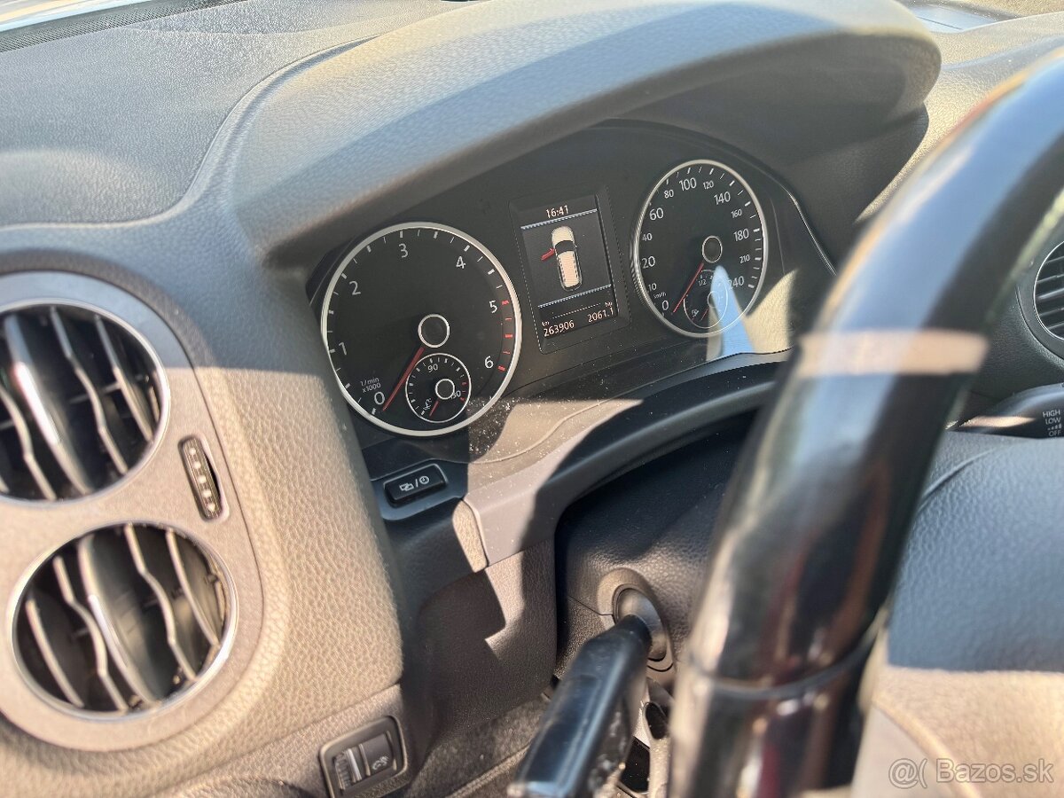 Volkswagen Tiguan 4X4 sport - 13