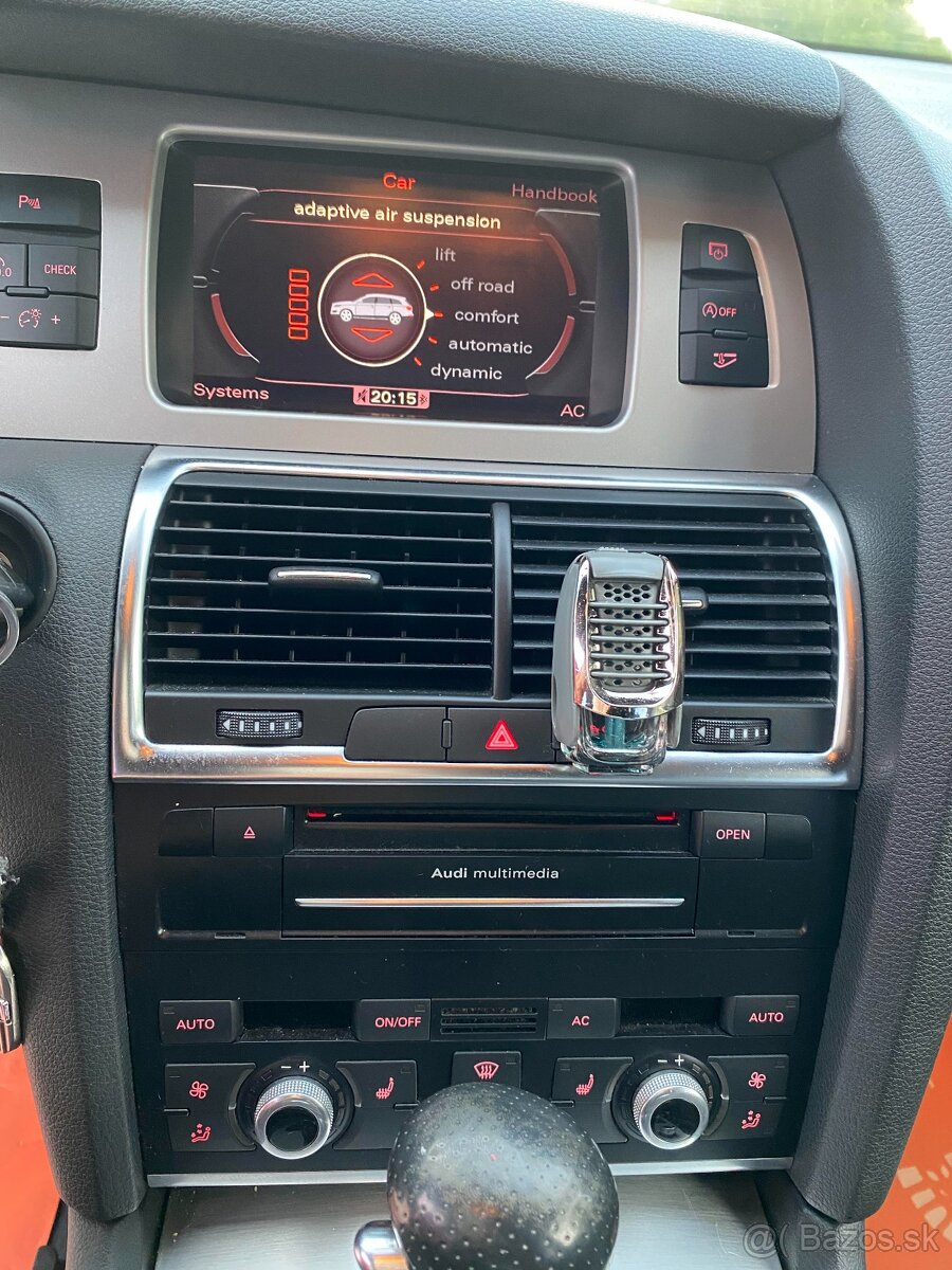 Predám Q7 3,0 Tdi 176kw S line - 13