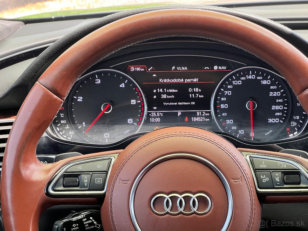 Audi A84.2TDI Quattro - 13