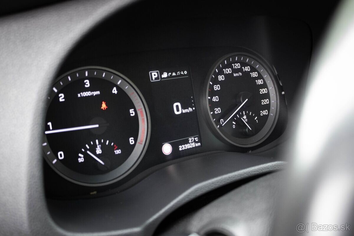 Hyundai Tucson 2.0 CRDi 4x4 A/T Premium - 13