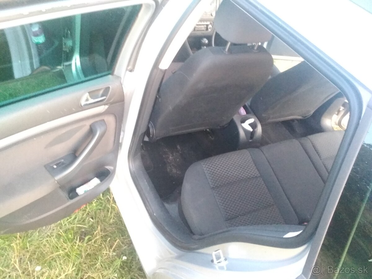 Volkswagen Golf VI Variant 1.6TDi Trendline - 13