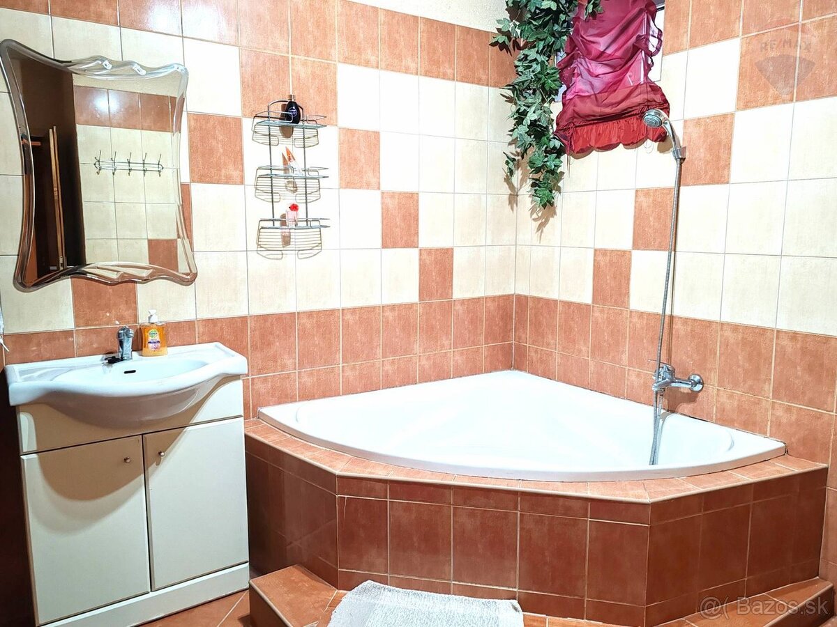 4 izbový rodinný dom (140m2) Vrakúň - 13