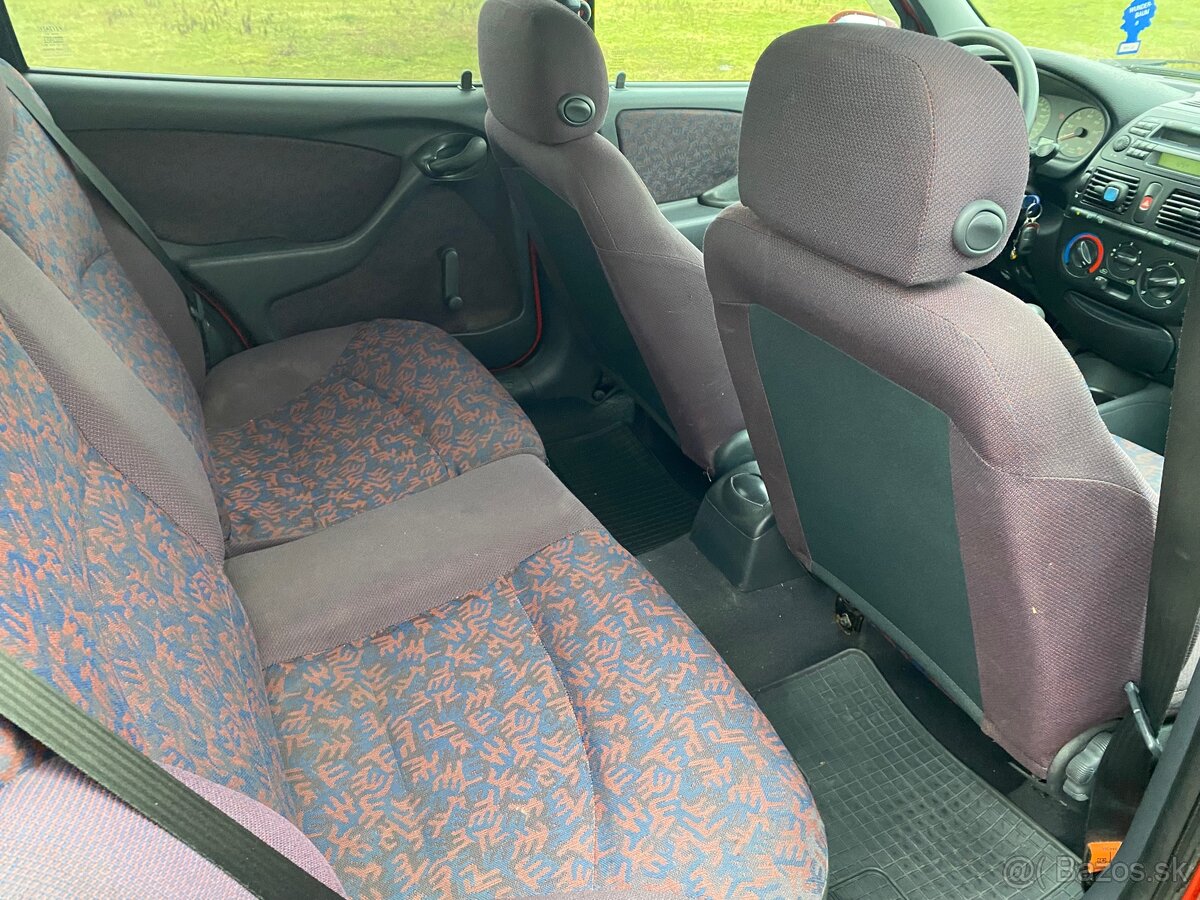 Fiat brava sx, 138 tisíc km, r.v. 2002 - 13