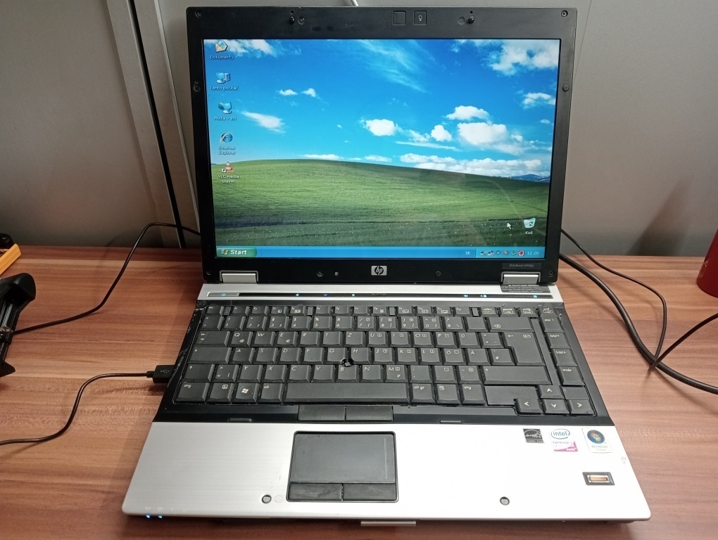 predám na diely notebooky HP 2. - 13