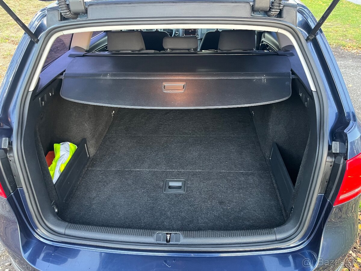 VW Passat b7 combi DSG 2.0TDI - 13