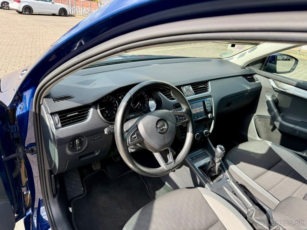 Škoda Octavia 1.6 TDI - 13