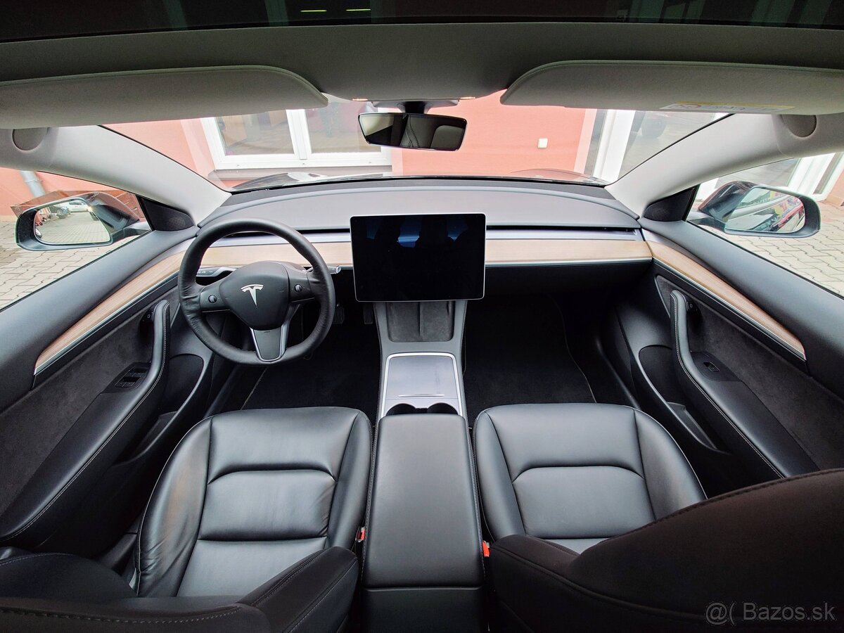 Tesla Model 3 2021 (Standard Range Plus 239 kW) - 13