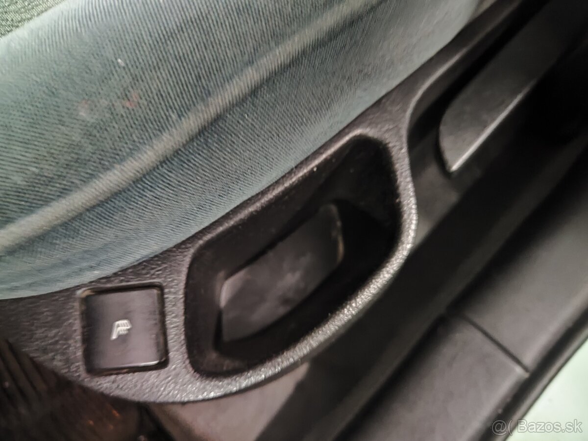 Peugeot 307 - 13