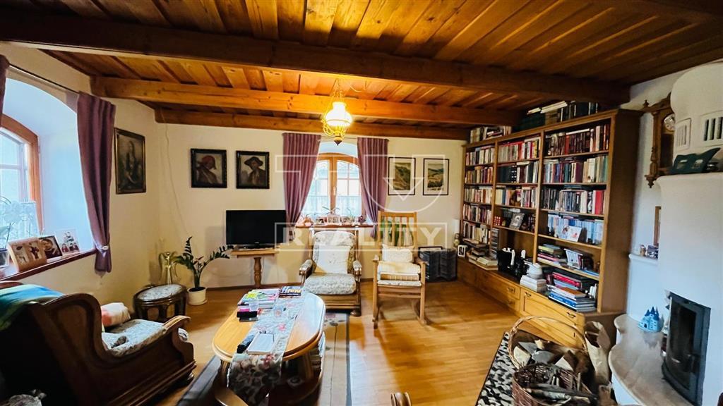 Pripravujeme do ponuky nádhernú zrekonštruovanú usadlosť... - 13