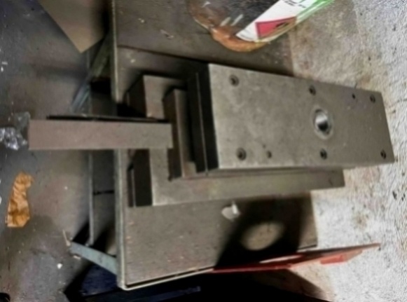 Excentrický lis LE 400, rok výroby 1963 - 13