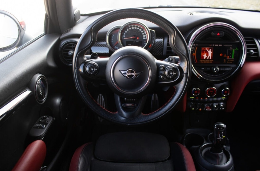 John Cooper Works od MINI z roku 2019 - 13