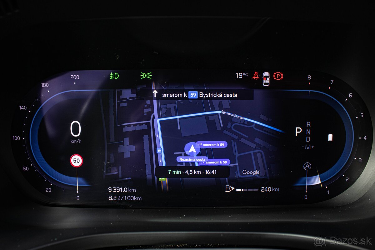 Volvo XC60 B5 184kW mHEV Inscription AWD A/T - 13