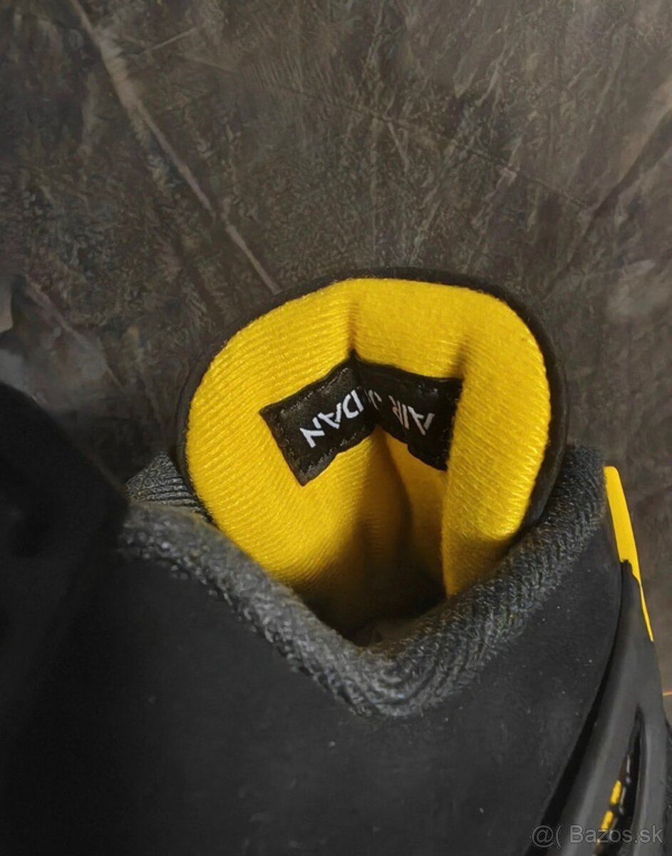 Jordan RETRO 4 Yellow - 13