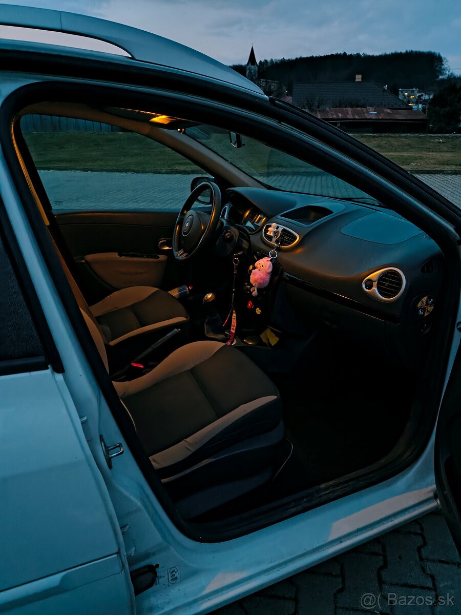 Renault Clio III 2011 Grandtour - 13