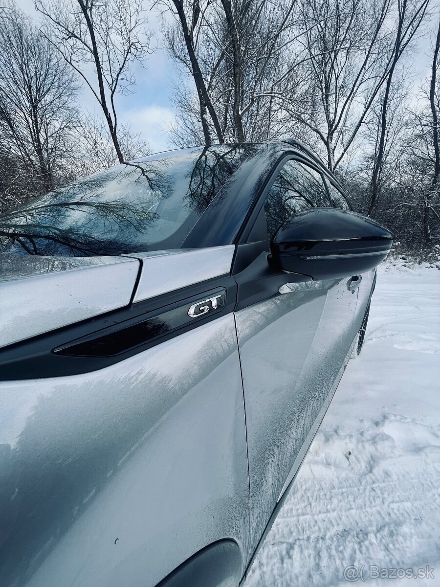 Peugeot 2008 1.2 PureTech 130 GT EAT8 - 13