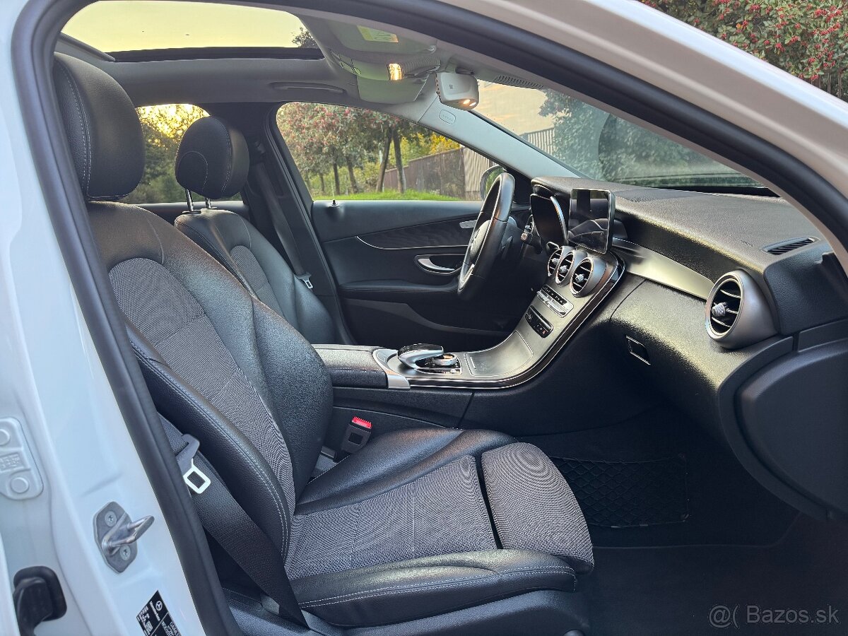Mercedes-Benz Třídy C, Avantgarde 4Matic CZ koupeno I.majit - 13